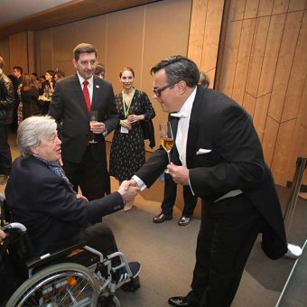 Franc Petrič med ljudmi